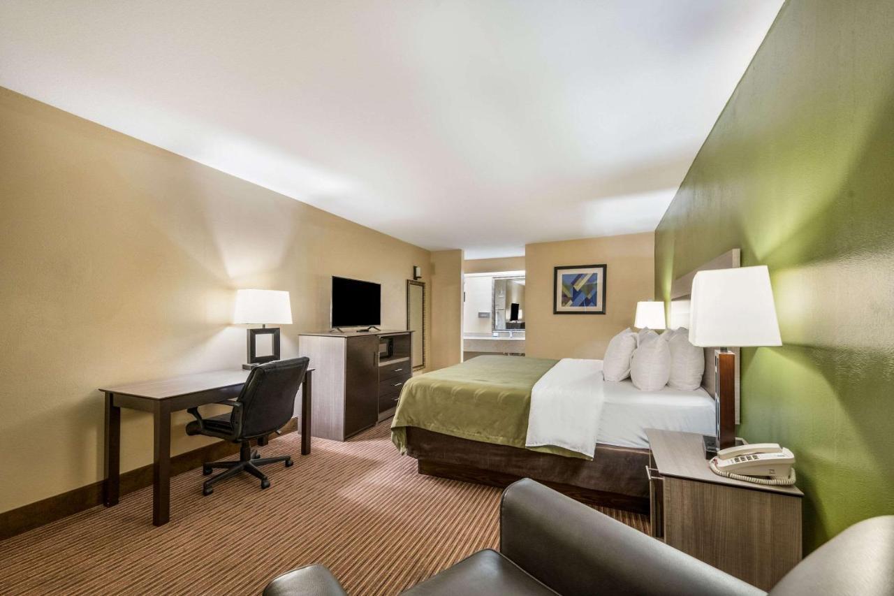 Quality Inn & Suites Garland - East Dallas Kültér fotó