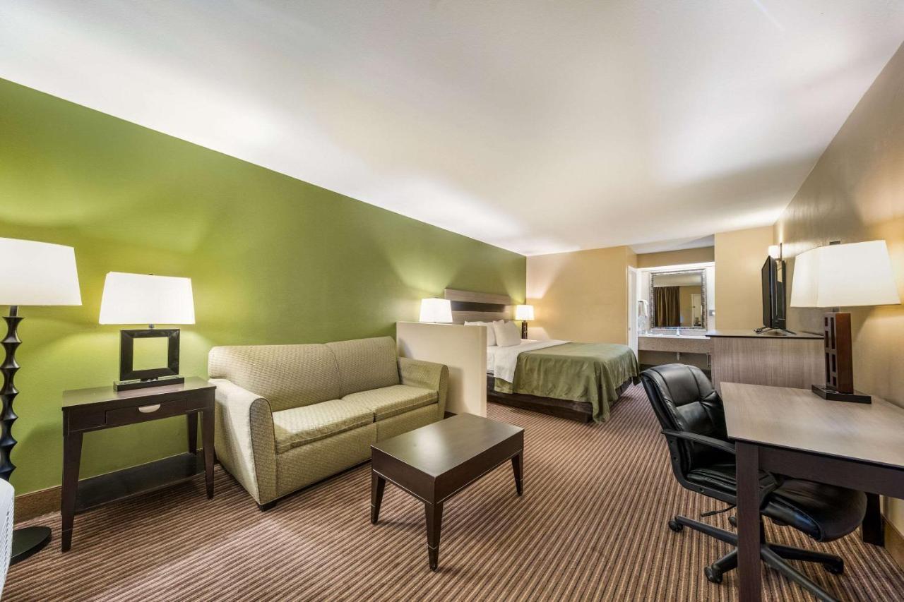 Quality Inn & Suites Garland - East Dallas Kültér fotó
