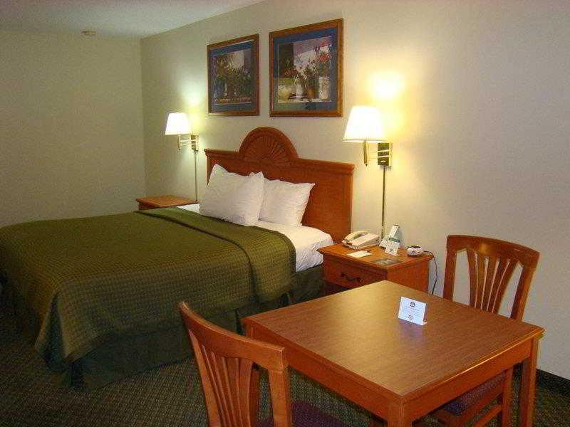 Quality Inn & Suites Garland - East Dallas Kültér fotó