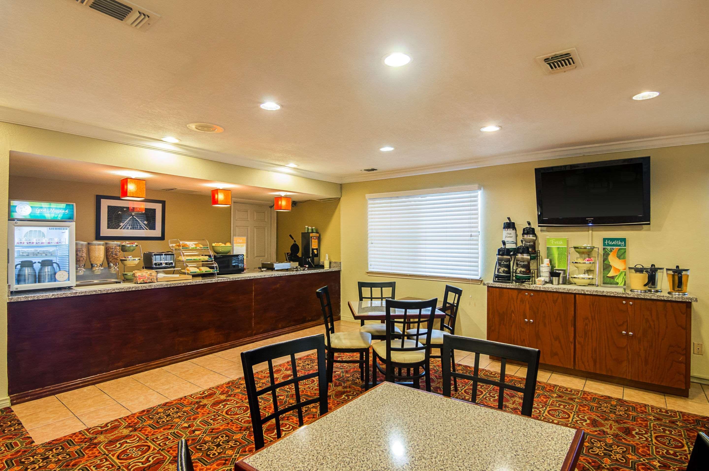 Quality Inn & Suites Garland - East Dallas Kültér fotó