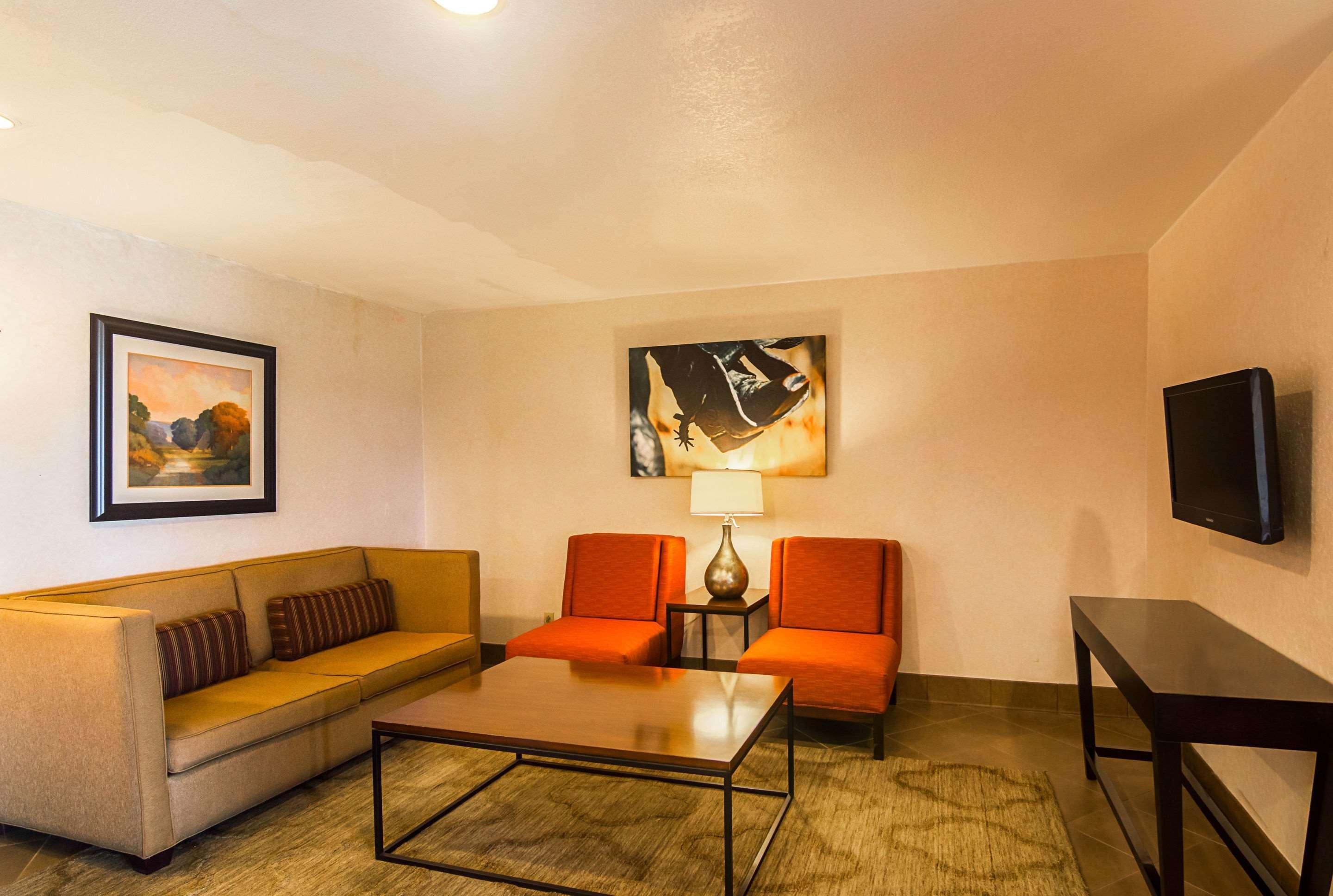 Quality Inn & Suites Garland - East Dallas Kültér fotó